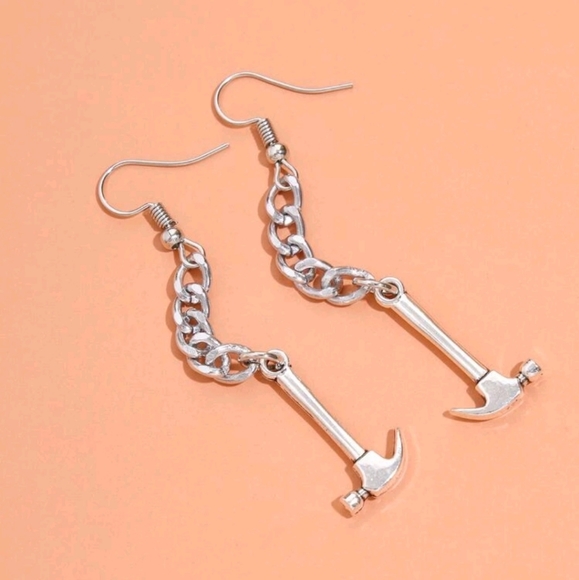 8 pair Weapon Earrings - Picture 4 of 8